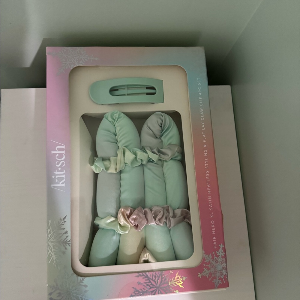 Kitsch Pastel Satin Curling Set